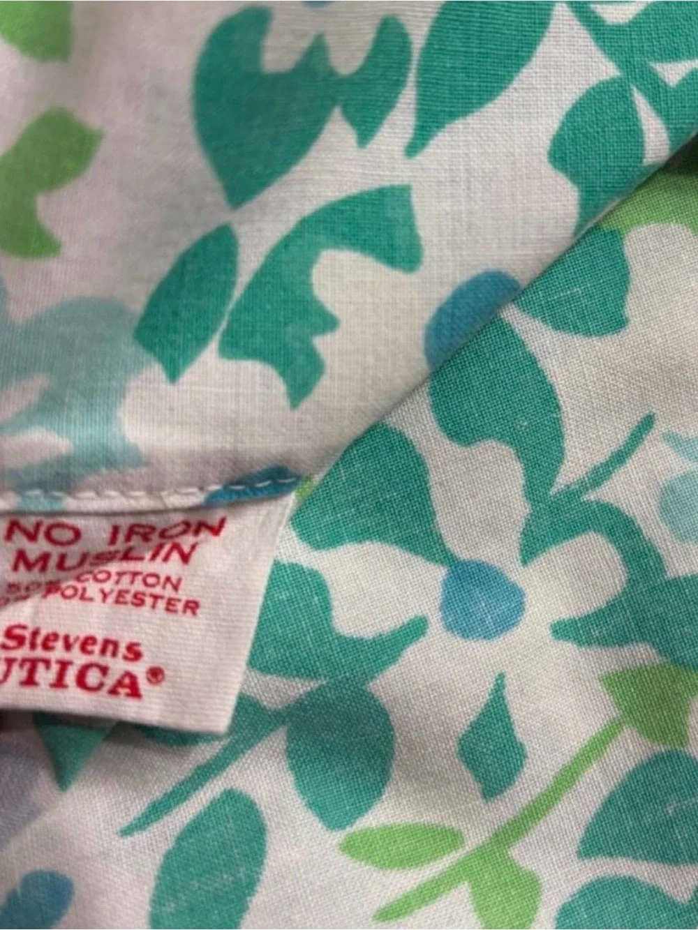 Vintage Floral Steven’s Utica cotton / polyester/ muslin sheets set - read desc.